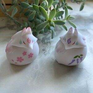 Denno Daiku Maru Kitsune Mochi figures - Sakura and Wisteria